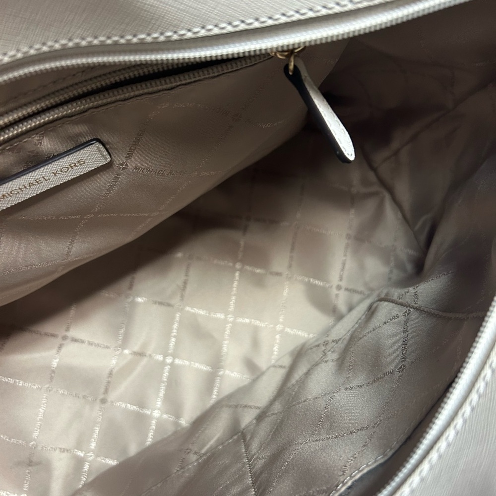 Michael Kors Gilly Miami Limited Edition Logo Tote NWOT - Picture 10 of 14